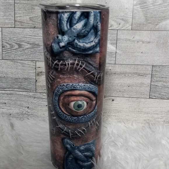 Hocus Pocus Spellbook tumbler - Picture 4 of 5